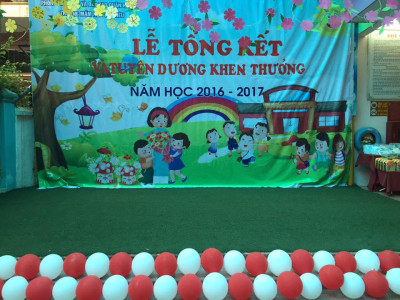 Lễ tuyên dương khen thưởng và chia tay trẻ 5 tuổi ra trường năm học 2016- 2017